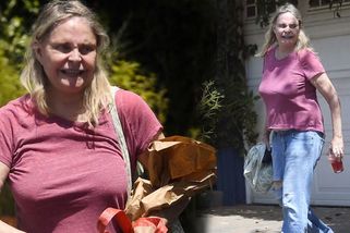 Pro opravdové znalce bondovek: Bývalou Bond girl po letech vyfotili venku. Poznáte, o kterou jde?